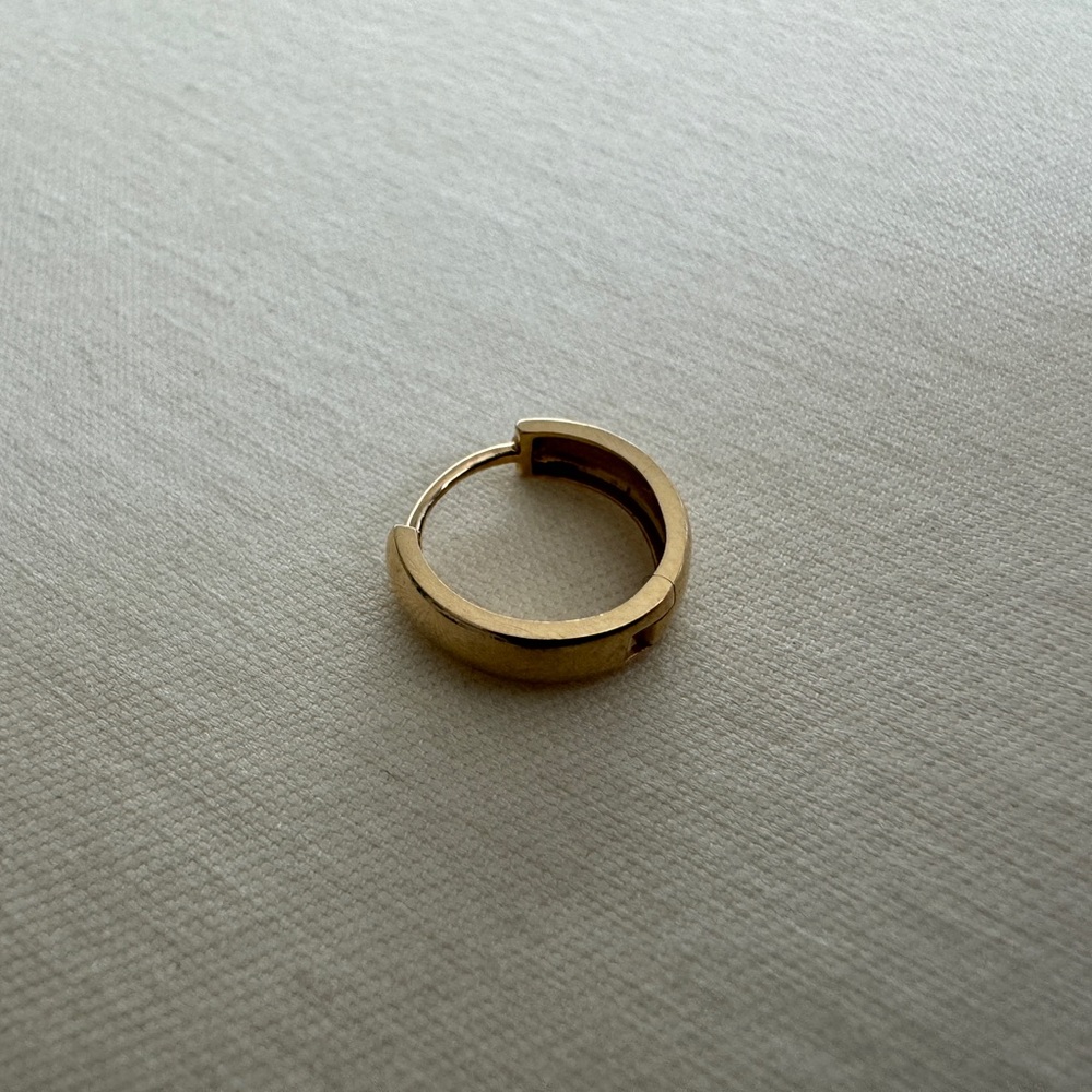 14k Mejuri Bold Hoop